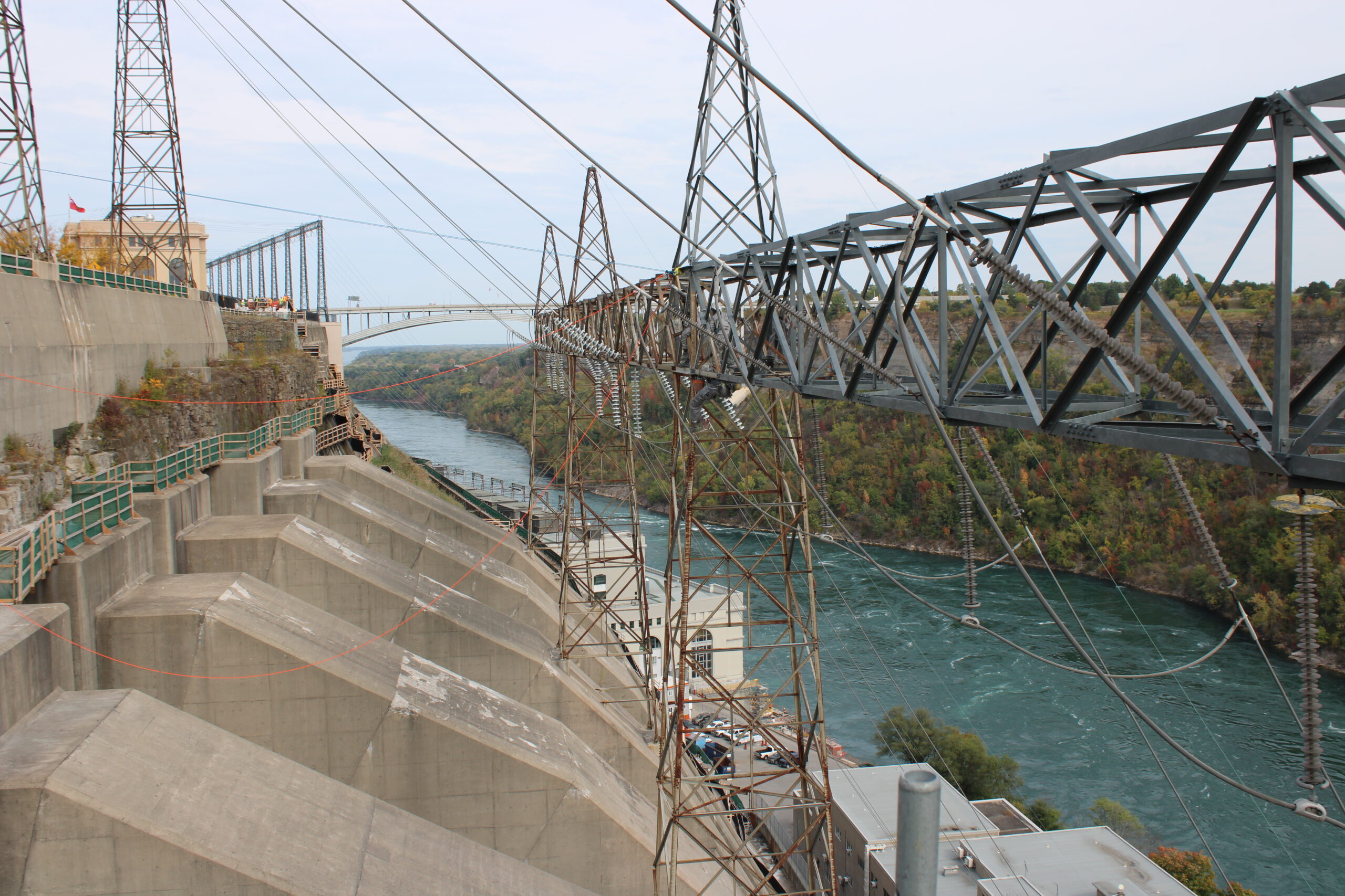 Notre technologie Rust-Anode Primer a été utilisé pour des travaux de maintenance en septembre 2023 dans la région de Niagara Falls sur le barrage Sir Adam Beck Hydro Generation Station pour l’Ontario Power Generation